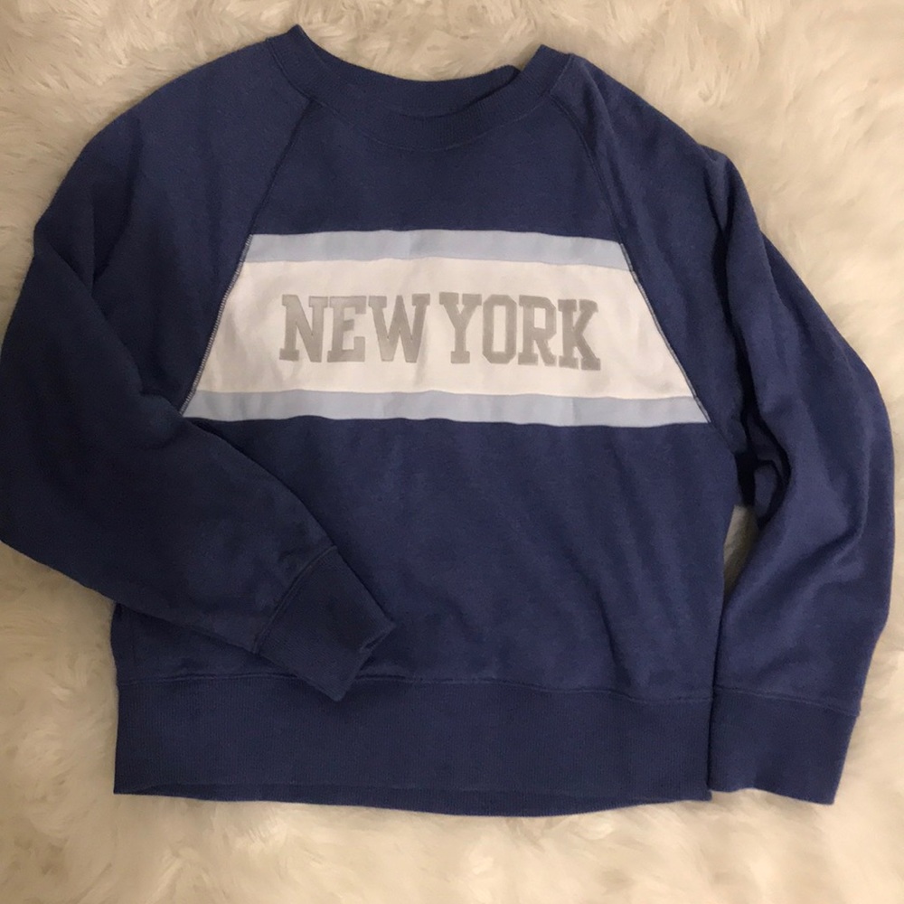 AE crewneck sweatshirt